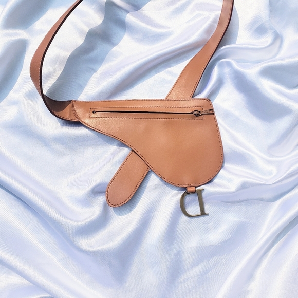 🧸SOLD DIOR CALF LEATHER SADDLE BELT🧸 - Picture 4 of 10